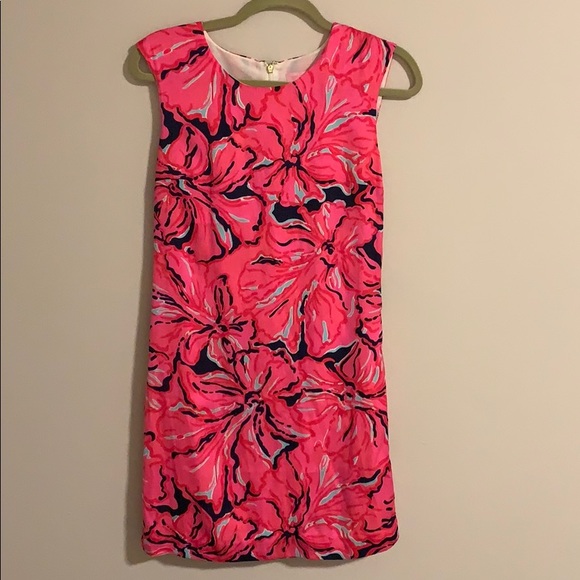 Lilly Pulitzer Dresses & Skirts - Lilly Pulitzer Iona sleeveless shift dress